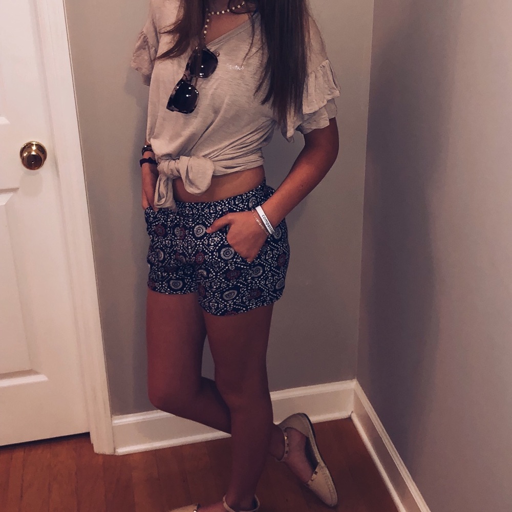 Red Camel dress shorts